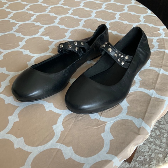 Rebecca Minkoff Lori Studded Black Leather Ballet Flats Loafer Shoe Size 8 - Picture 3 of 3